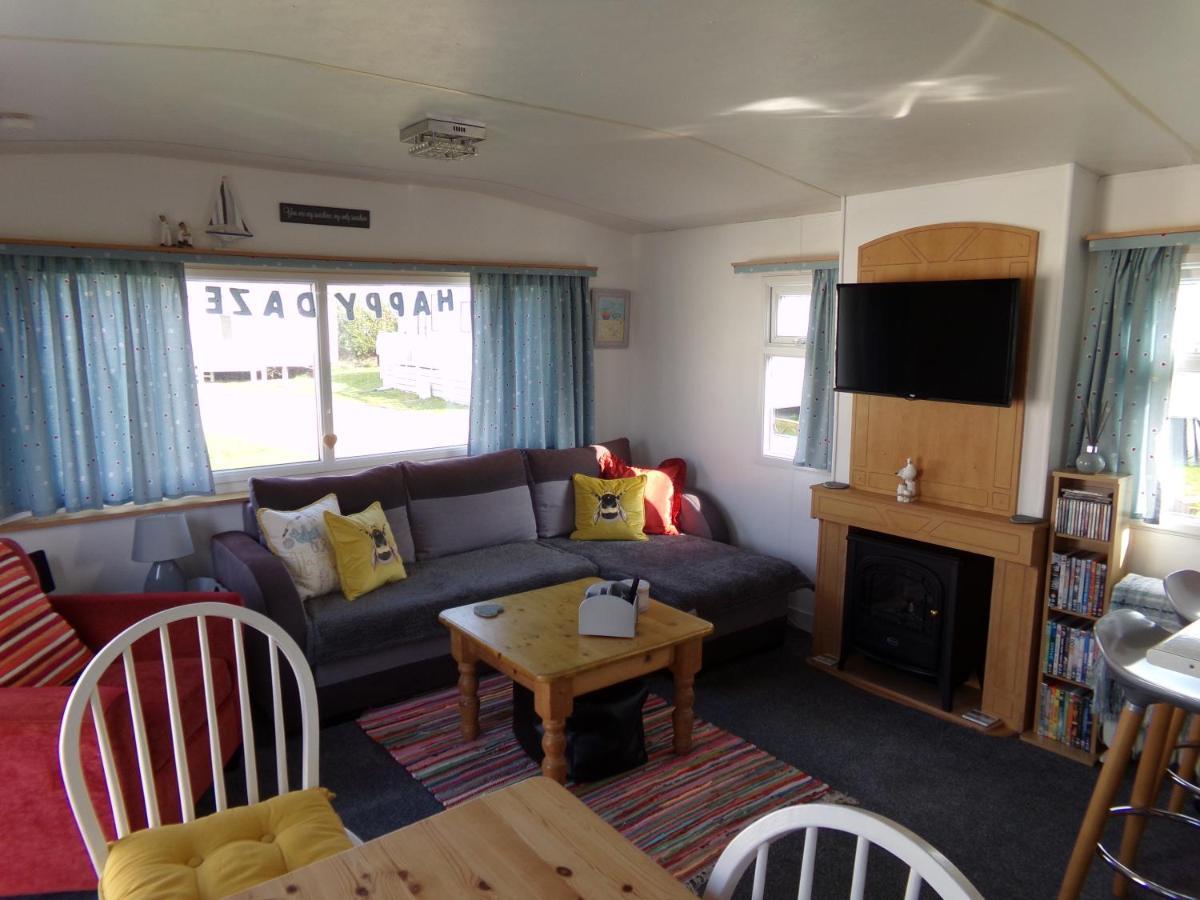 Happydaze Caravan Bacton  Luaran gambar