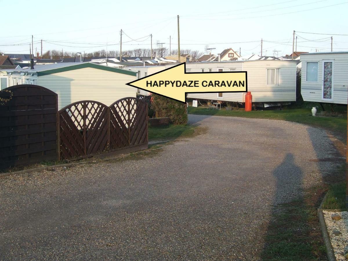 Happydaze Caravan Bacton  Luaran gambar